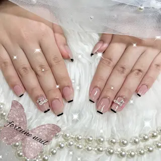 ネイル 💜5/4空✩.* Yuuna💜のネイルデザイン