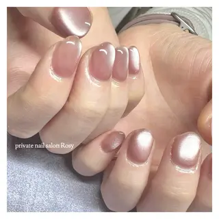 ネイル 🌹 𝕄𝕒𝕚のネイルデザイン