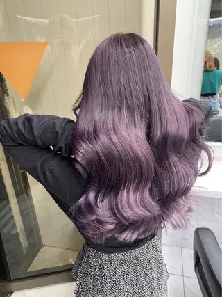 ロング カラー パーマ ヘアアレンジ メンズ キッズ ネイル マツエク・マツパ アイブロウ ウルフ&レイヤー特化 まとまる美髪矯正のヘアスタイル