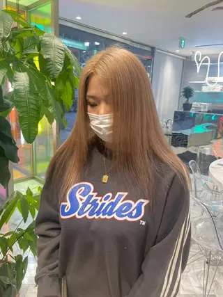 ロング カラー フェザーショート⚡️ REONのヘアスタイル