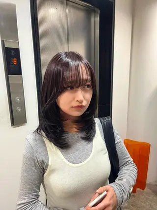 ミディアム Shion/ レイヤー/髪質改善のヘアスタイル