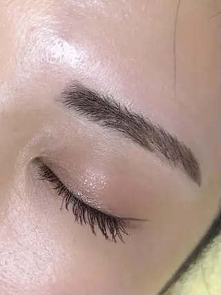 アイブロウ 海老原 紗雪の眉毛・アイブロウイメージ