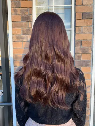 ロング カラー 井上 花音のヘアスタイル