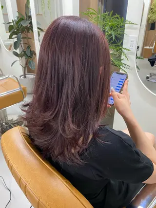 セミロング カラー 檜 果歩のヘアスタイル