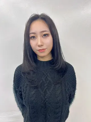 ミディアム ベルグロー アルファのヘアスタイル
