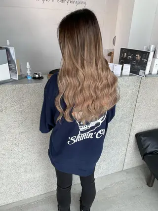 ロング 椙本健太 シールエクステのヘアスタイル