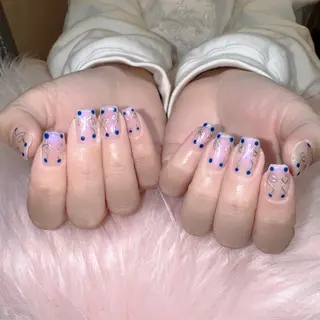 ネイル RIEKO🍒 ワンホン♡推しネイルのネイルデザイン