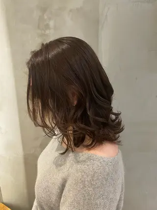 ミディアム 顔周りカット・相談 レイヤーも◎しずくのヘアスタイル