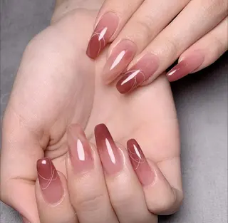 ネイル Queens PUPUのネイルデザイン