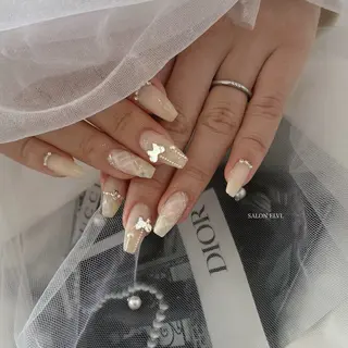 ネイル SALON ELVI.のネイルデザイン
