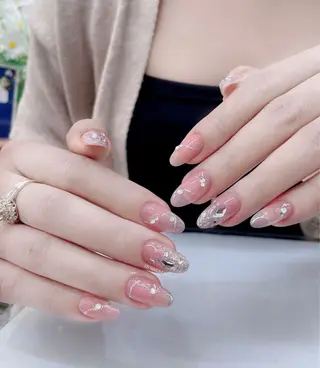 カラー AIN Nailのネイルデザイン