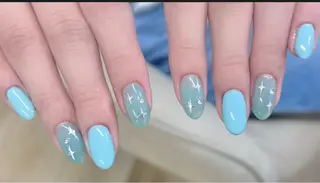 ネイル 夏目 雅子のネイルデザイン