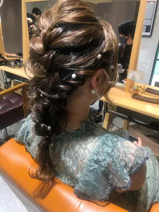 セミロング 阿部 玲奈のヘアスタイル