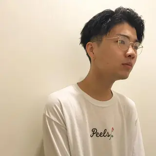 ショート カラー メンズ 平内 賢人のヘアスタイル