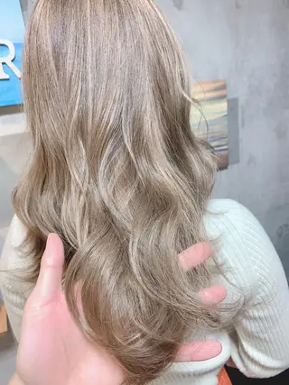 セミロング カラー Beach 代表 KENTAのヘアスタイル