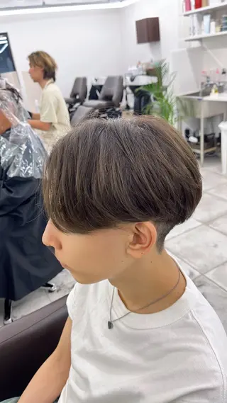 ショート カラー メンズ 🏆メンズヘア特化 🥇代表りんぺーのヘアスタイル