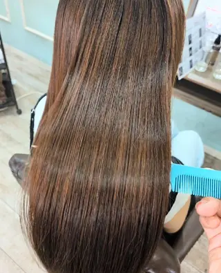 ロング いいだなお/ 透明感カラー🫧🌼のヘアスタイル