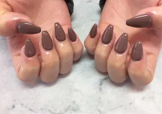 ネイル ネイルリボン 受付スタッフのネイルデザイン