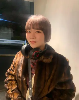 ショート カラー スパイラルパーマ 🌐hina⭐️のヘアスタイル