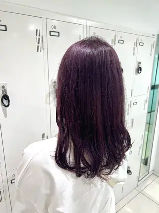 セミロング カラー 【暖色カラー特化】 中山由梨のヘアスタイル