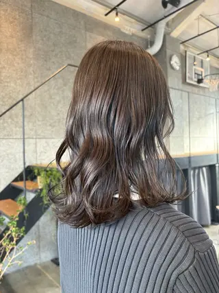 ミディアム カラー パーマ ヘアアレンジ 押切 響 のヘアスタイル