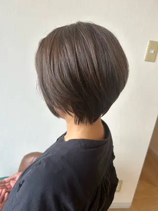 ショート 本郷 豊のヘアスタイル