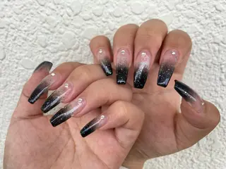 ロング ネイル ✴︎ Delightのネイルデザイン