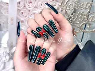 ネイル ✨Nailsalon Vi+✨のネイルデザイン