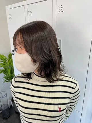 ミディアム カラー FERIA あべの yumeho🍭のヘアスタイル