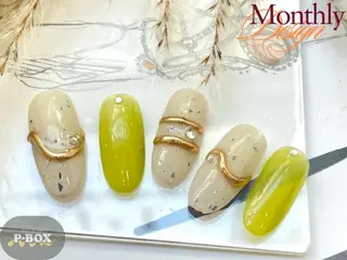 ネイル NAIL P-BOX .HACHIのネイルデザイン