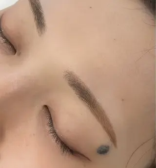 アイブロウ BEAUTYGENE 🪽nakoのマツエク・マツパデザイン