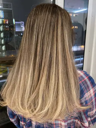 ロング カラー welring hair salonのヘアスタイル