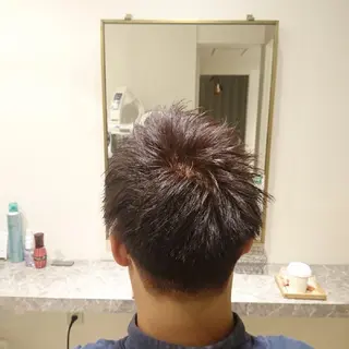ショート カラー メンズ 中井 啓悟のヘアスタイル