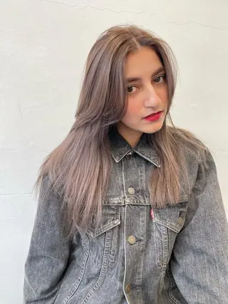 ロング カラー パーマ ヘアアレンジ メンズ キッズ ネイル マツエク・マツパ アイブロウ 艶ハイトーン/ヘア アレンジAYAKAのヘアスタイル
