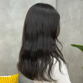 ロング カラー BELO OSAKA マオのヘアスタイル