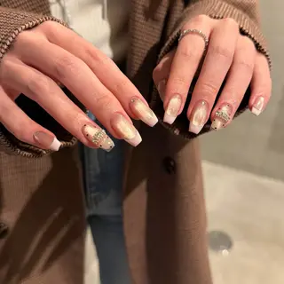 ネイル 𝐫𝐚𝐢 𝐧𝐚𝐢𝐥の眉毛・アイブロウイメージ