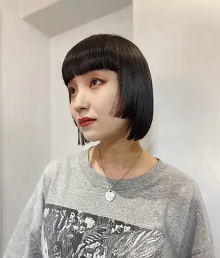 ショート 毛流れセンターパート Sakiのヘアスタイル