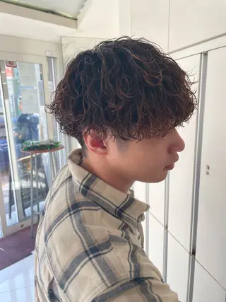 ミディアム パーマ メンズ SHUN メンズパーマのヘアスタイル