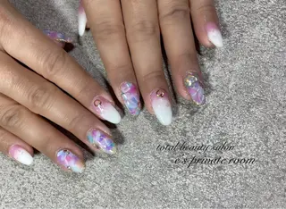 ネイル LAVISH nail salonのヘアスタイル