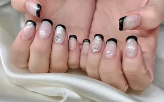 ネイル マツエク・マツパ アイブロウ Nail&eye Belire 新宿のネイルデザイン
