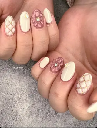 ネイル 3dパーツ/流行り 👧shushu❤️のネイルデザイン