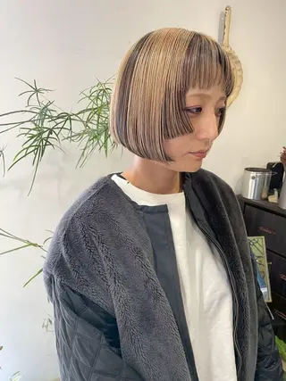 カラー ショート 韓国ボブ👩🇰🇷 小野絢未のヘアスタイル