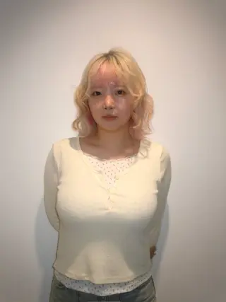ショート 荒木 美咲のヘアスタイル