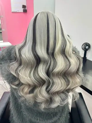 ロング カラー 池袋/カラー/ リオナのヘアスタイル