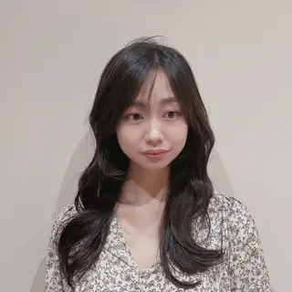 ロング パーソナルカラー lapiax阿部のヘアスタイル