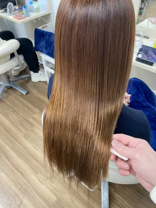 ロング GLOSS 心斎橋 山上のヘアスタイル