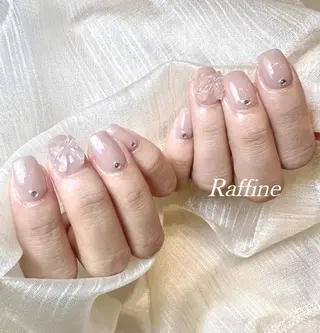ネイル RAFFINE haru🦋🩵のネイルデザイン