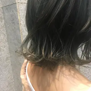 ミディアム カラー RINA🧤 デザインとボブのヘアスタイル