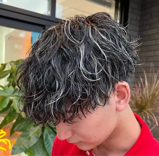 ミディアム パーマ ヘアアレンジ メンズ fifth 石川 凪のヘアスタイル