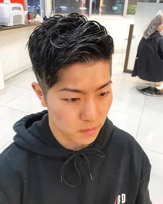 ショート パーマ メンズ 🟦メンズパーマ🟦 横浜駅｜小上馬淳司のヘアスタイル